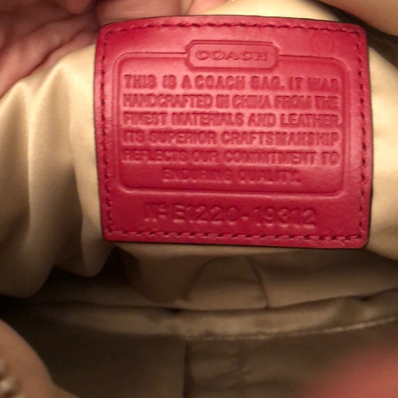 Authentic red leather Coach crossbody - Picture 6 of 6